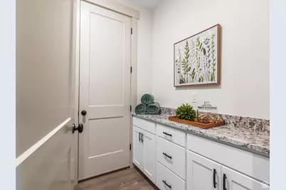 341 E 100 S, Santaquin, UT 84655 - Photo 19