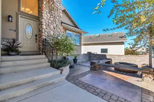 14254 S Amber Rose Ln, Herriman, UT 84096 - Photo 3