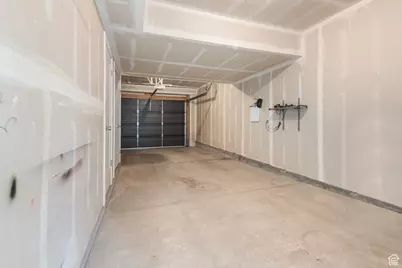 2211 N 525 W, Layton, UT 84041 - Photo 27