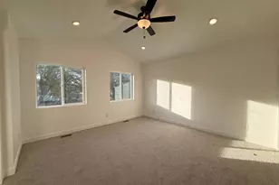 2775 S Patricia Dr W, Magna, UT 84044 - Photo 13