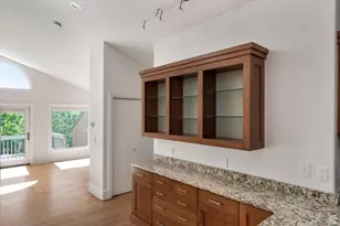 1818 E 3900 S, Holladay, UT 84124 - Photo 25