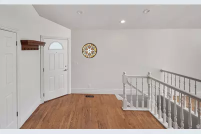 1818 E 3900 S, Holladay, UT 84124 - Photo 17