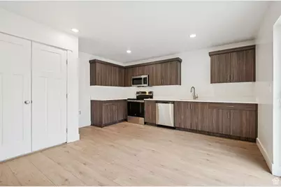 1615 N Angel St #H, Layton, UT 84041 - Photo 19