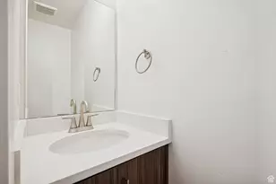 1615 N Angel St, Layton, UT 84041 - Photo 15