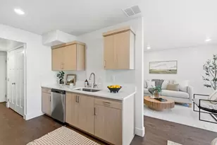 1615 N Angel St, Layton, UT 84041 - Photo 7