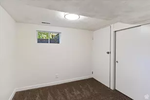 90 W 1300 S, Bountiful, UT 84010 - Photo 25