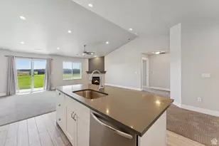 1278 S Grace Way, Layton, UT 84041 - Photo 9