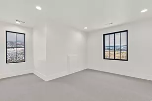 792 N Mountain Dr, Elk Ridge, UT 84651 - Photo 37