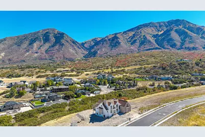 792 N Mountain Dr, Elk Ridge, UT 84651 - Photo 69