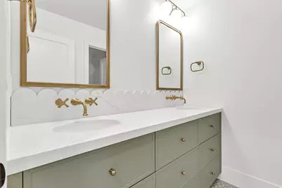 792 N Mountain View Dr, Elk Ridge, UT 84651 - Photo 39
