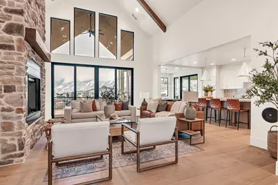 792 N Mountain View Dr, Elk Ridge, UT 84651 - Photo 7