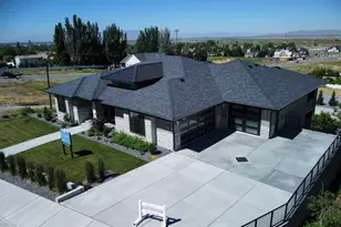 2145 N Main St, Centerville, UT 84014 - Photo 11