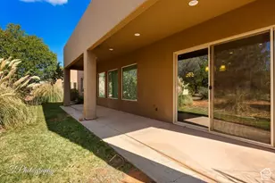 3278 S Retreat Dr, Hurricane, UT 84737 - Photo 21