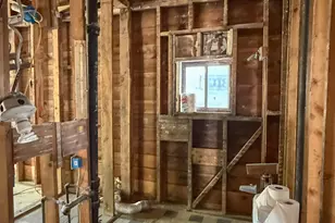 126 E 400 N, Price, UT 84501 - Photo 7