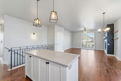 2673 N Double Eagle Dr, Lehi, UT 84048 - Photo 7