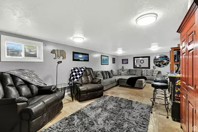 3875 N 1000 W, Pleasant View, UT 84414 - Photo 13