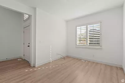 85 N Parkside Loop, Elk Ridge, UT 84651 - Photo 5