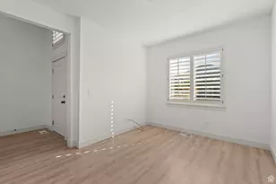 85 N Parkside Loop, Elk Ridge, UT 84651 - Photo 5