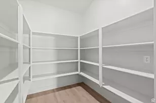 85 N Parkside Loop, Elk Ridge, UT 84651 - Photo 13