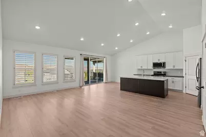 85 N Parkside Loop, Elk Ridge, UT 84651 - Photo 9