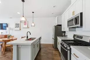 11171 S Kestrel Rise Rd, South Jordan, UT 84009 - Photo 7