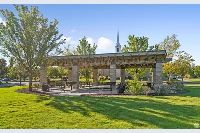 4518 W Cave Run Ln, South Jordan, UT 84095 - Photo 27