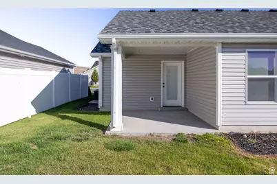 967 W 820 N, Tremonton, UT 84337 - Photo 5