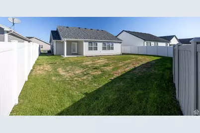967 W 820 N, Tremonton, UT 84337 - Photo 7