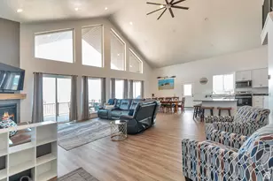 248 W Chukar Cir, Garden City, UT 84028 - Photo 13