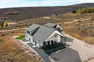 248 W Chukar Cir, Garden City, UT 84028 - Photo 3