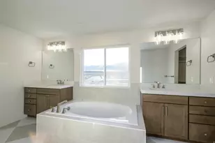 1126 W Blue Fox Dr N, Grantsville, UT 84029 - Photo 17