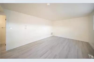 2220 E Murray Holladay Rd #122, Salt Lake City, UT 84117 - Photo 7