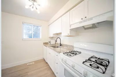 2220 E Murray Holladay Rd #122, Salt Lake City, UT 84117 - Photo 7