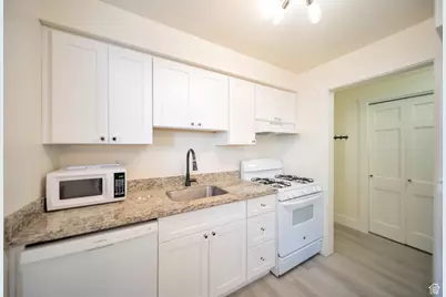 2220 E Murray Holladay Rd #122, Salt Lake City, UT 84117 - Photo 3