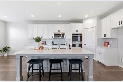 2539 N 300 E, Lehi, UT 84043 - Photo 3