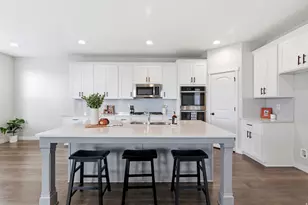 2539 N 300 E, Lehi, UT 84043 - Photo 3