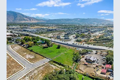 500 W Willowcreek S #6, South Jordan, UT 84009 - Photo 9