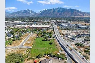 500 W Willowcreek S #6, South Jordan, UT 84009 - Photo 15