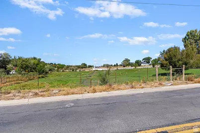 500 W Willowcreek S #6, South Jordan, UT 84009 - Photo 5