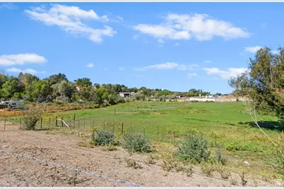 500 W Willowcreek S #6, South Jordan, UT 84009 - Photo 5