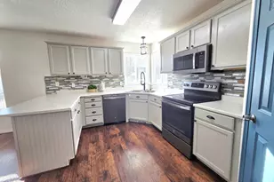 14054 S Elk Horn Peak Dr W, Riverton, UT 84096 - Photo 11