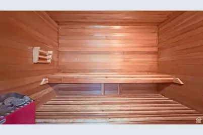 10432 S Wasatch Blvd, Sandy, UT 84092 - Photo 31