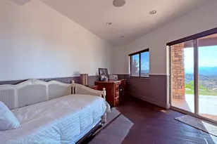 10432 S Wasatch Blvd, Sandy, UT 84092 - Photo 29