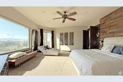 10432 S Wasatch Blvd, Sandy, UT 84092 - Photo 17