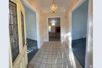 5882 S Meadowcrest Dr, Murray, UT 84107 - Photo 3