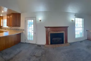 5882 S Meadowcrest Dr, Murray, UT 84107 - Photo 11