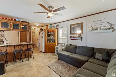 2875 N Hill Field Rd #58, Layton, UT 84041 - Photo 5