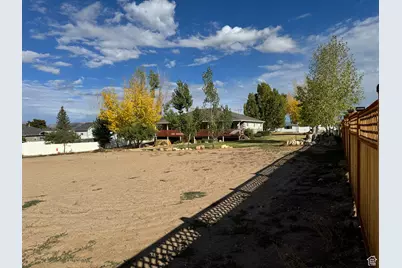 170 E 400 N, Mount Pleasant, UT 84647 - Photo 11