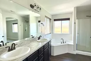 12476 S Clipper Peak Dr, Herriman, UT 84096 - Photo 53