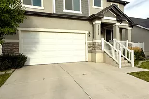 12476 S Clipper Peak Dr, Herriman, UT 84096 - Photo 3